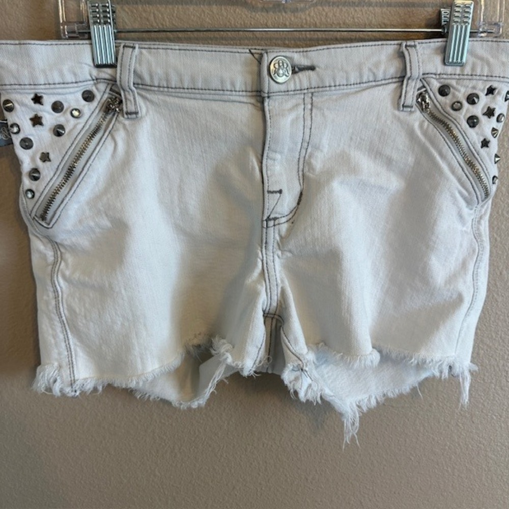 Rock & Republic Women's Studded Cutoff Denim Shorts Zipper Pockets 10 Inseam 3"